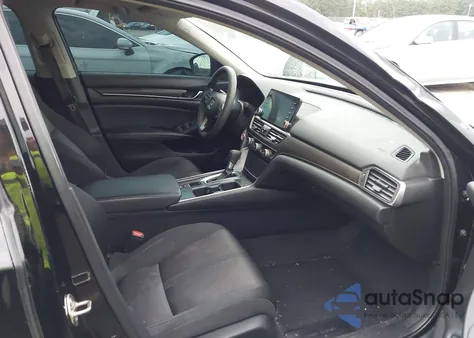 2018 Honda Accord Ex z USA, uszkodzony, nr VIN 1HGCV1F47JA100057